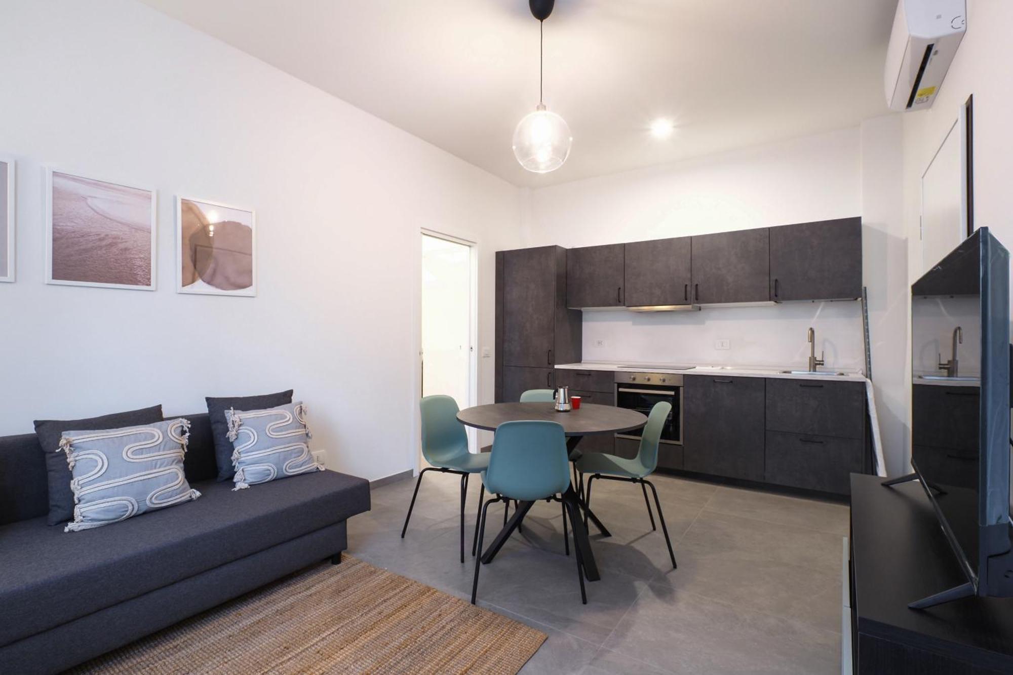 Mila Apartments Fiera Milan Luaran gambar