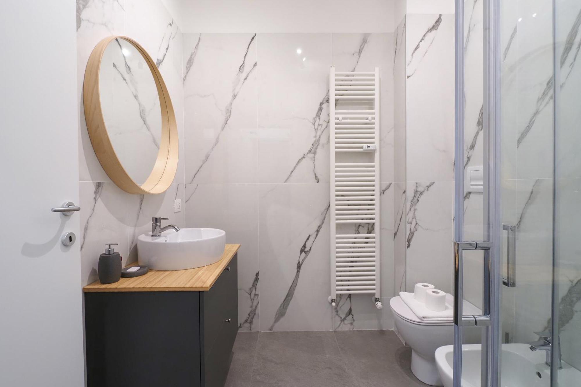 Mila Apartments Fiera Milan Luaran gambar